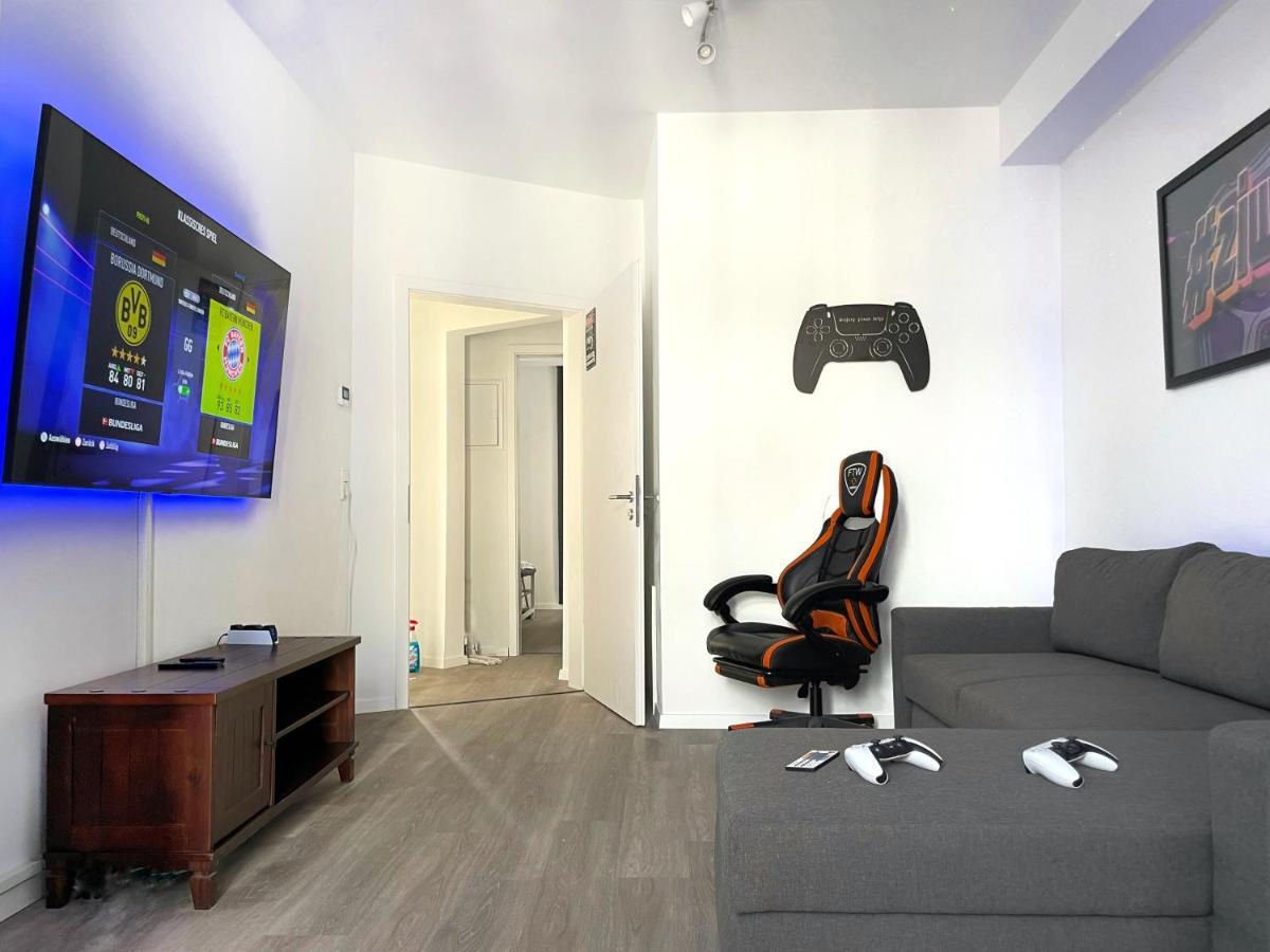 דורטמונד Jaybnb - Gaming Apartment Ps5 65 Zoll 4K Tv Wohnung Mit Balkon מראה חיצוני תמונה